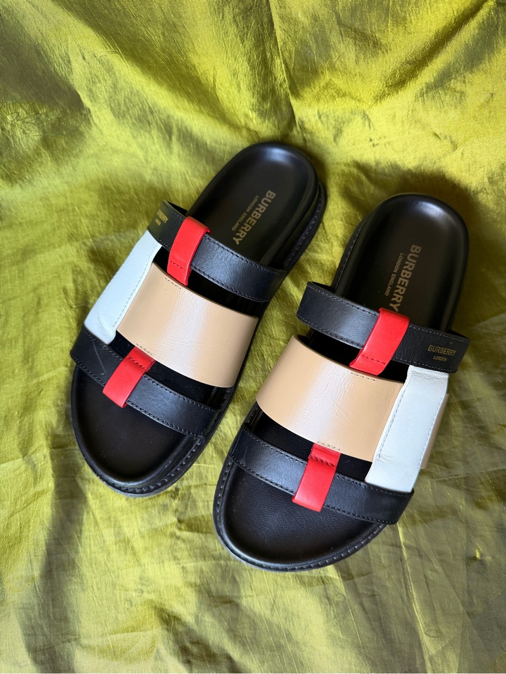 Burberry Ellendale Black Tan White Red Leather Slide Sandals EU36.5 - Picture 2 of 12